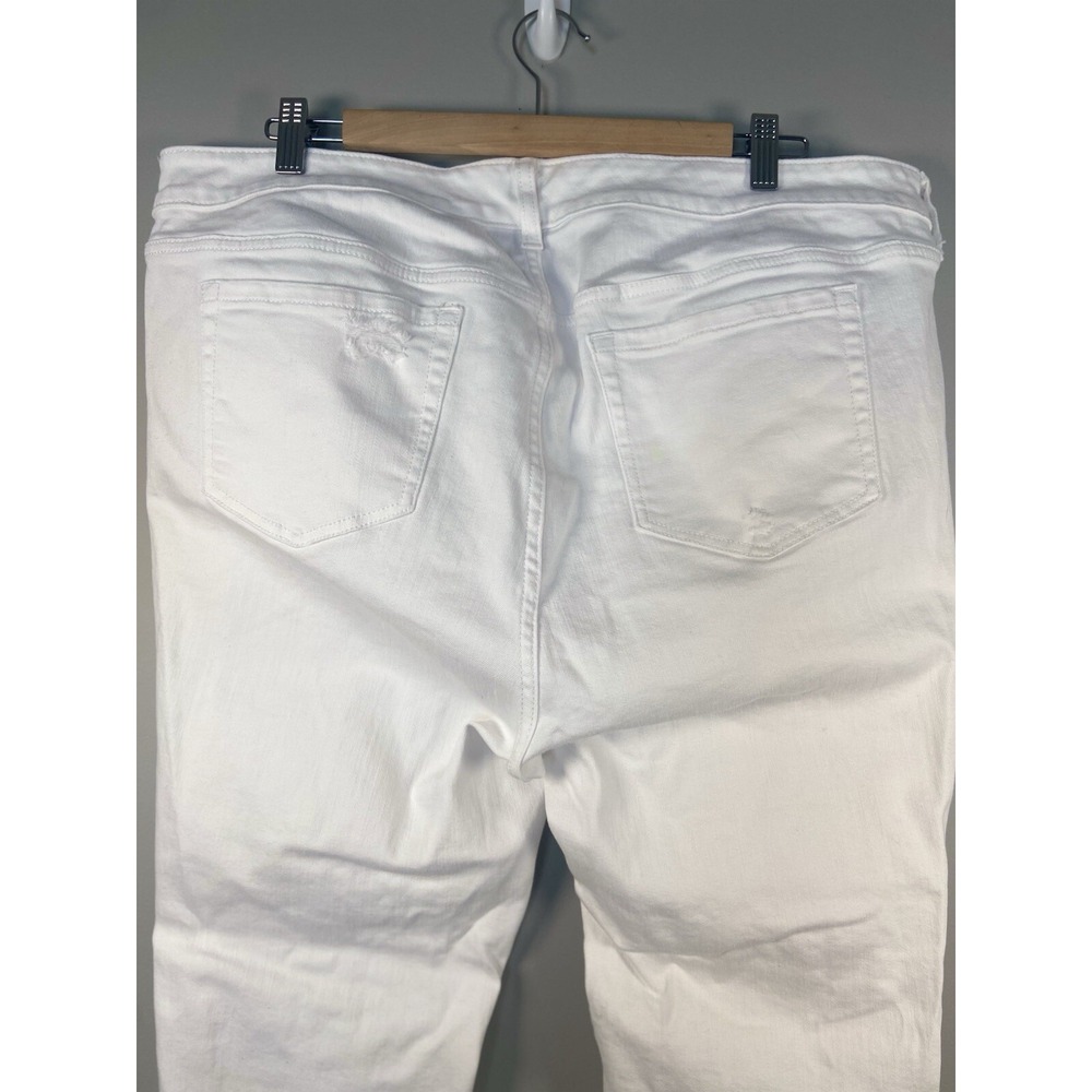 Torrid Crop Boyfriend Straight Vintage Stretch Mid Rise Jeans Size 18 Distressed - Picture 8 of 14